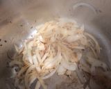A picture of step 1 of Spicy Rice & Prawns cooked in Instant Pot.