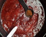 A picture of step 4 of Phalsa chutney.