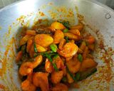 Foto langkah ke 5 dari resep Balado Udang Kentang Kacang panjang.