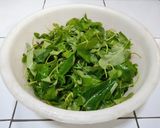 Foto langkah ke 1 dari resep Tumis Kangkung Nikmat Istimewa.