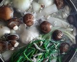 Hình bước làm 6 của món Mì xì dầu Nhật bản biến tấu theo Việt Nam