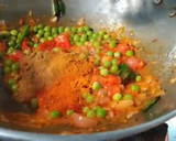 பட்டாணி உருளைக்கிழங்கு மசாலா ரெசிபி ஸ்டேப் 2 புகைப்படம்
