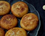 সুজির কাকরা পিঠে (Soojir kakra pithe recipe in Bengali) রেসিপি ধাপ - 10 ছবি