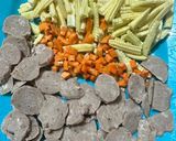 Foto langkah ke 2 dari resep 179. Tumis Putren Bakso.