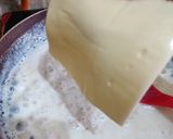 A picture of step 3 of Cheesy Mexican Nachos.
