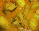 Foto langkah ke 6 dari resep Kare Ayam Telur Kentang.