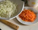 A picture of step 7 of Minced meat fried rice & easy coleslaw.