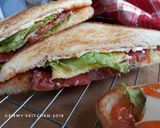 Foto langkah ke 4 dari resep Sandwich Komplit.
