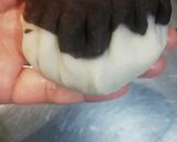 चॉकलेट चंद्र मोदक (chocolate chandra modak recipe in marathi) रेसिपी स्टेप 5 फोटो