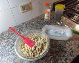 Foto del paso 1 de la receta: Queque de manzana, miel y avena