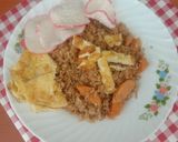 Foto langkah ke 5 dari resep Nasi Goreng Sosis.
