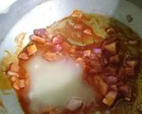 A picture of step 4 of #Sriracha_Ramen_Noodle #SoupWith#Finger_Fish_fry.