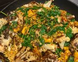 A picture of step 3 of Indian spiced Halloumi and cauliflower rice.