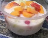 Foto langkah ke 2 dari resep Sop Buah Segala Rasa.