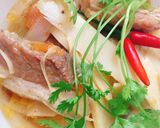 Hình bước làm 7 của món Măng Tươi Kho Thịt