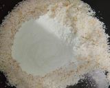 नारियल बर्फी (सिर्फ 10 मिनट में) (Coconut Burfi) रेसिपी चरण 3 फोटो