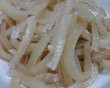 Hình bước làm 1 của món Gỏi xoài xanh bì heo