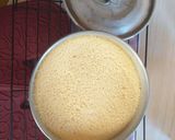 A picture of step 13 of Flan Napolitano.
