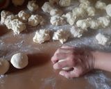Foto del paso 4 de la receta: Miguelitos o Pan de leche