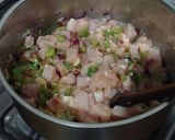 Foto del paso 3 de la receta: Relleno de Empanadas de Pollo al Verdeo