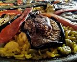 Foto del paso 4 de la receta: Arroz paella con carnes y 2 langostinos...!🥘