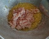 Foto langkah ke 2 dari resep Ayam cincang kecap (isian bakpao).