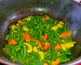 A picture of step 3 of Potato and French Beans.