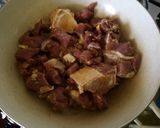 A picture of step 3 of Dry fry beef.