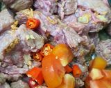 Foto langkah ke 2 dari resep Tumis Kambing Tomat Kecap 🍅🐐🌶.