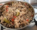 Foto del paso 2 de la receta: Arroz con frijol cabeza negra y repollo