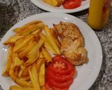 Foto del paso 2 de la receta: Pollo y papas fritas