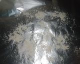 A picture of step 3 of Makai ki roti.