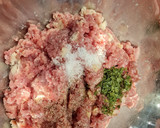 Foto del paso 3 de la receta: Albóndigas en salsa de pimientos del piquillo