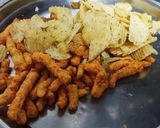 A picture of step 3 of Mayo pav with crunch.