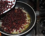 A picture of step 25 of Persian Barberries rice with saffron chicken (Zereshk polow BA morgh).
