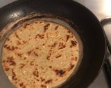 Foto del paso 1 de la receta: Desayuno con arepa de plátano verde