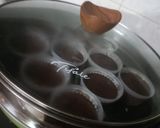 Foto langkah ke 3 dari resep Brownies kukus mini with cream cheese.