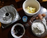 Foto langkah ke 1 dari resep Marmer Butter Cake Classic.