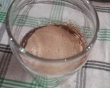 Foto langkah ke 4 dari resep Banana Choco Smoothie.