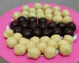 Foto langkah ke 4 dari resep Bakpia Coklat Lumer #SelasaBisa.