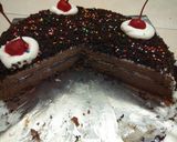 Foto langkah ke 8 dari resep Black forest cake.