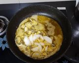 Foto langkah ke 3 dari resep Cumi goreng mentega.