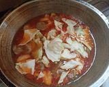 Foto langkah ke 4 dari resep Mie Kuah Tomat.
