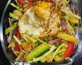 A picture of step 10 of Crispy Egg Fresh Salad 🥗🥗😋😋.