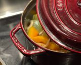 A picture of step 4 of 🫑 One-pot Kabocha squash, fried tofu in Japanese broth.