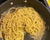 รูปขั้นตอนการทำที่ 7 ของ สปาเกตตี grey Amatriciana(Pasta alla Gricia)