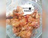 A picture of step 2 of Chicken mareyland by ful@rny"ss kitchen.