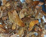 A picture of step 2 of Sooji halwa.