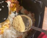 A picture of step 5 of My family’s favourite fried rice! - Mayonnaise and soy sauce are the secret ingredients🪄💫.