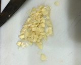 Foto del paso 1 de la receta: Arroz con cuerpos de centollo o cangrejo, cigalas, almejas y calamar
